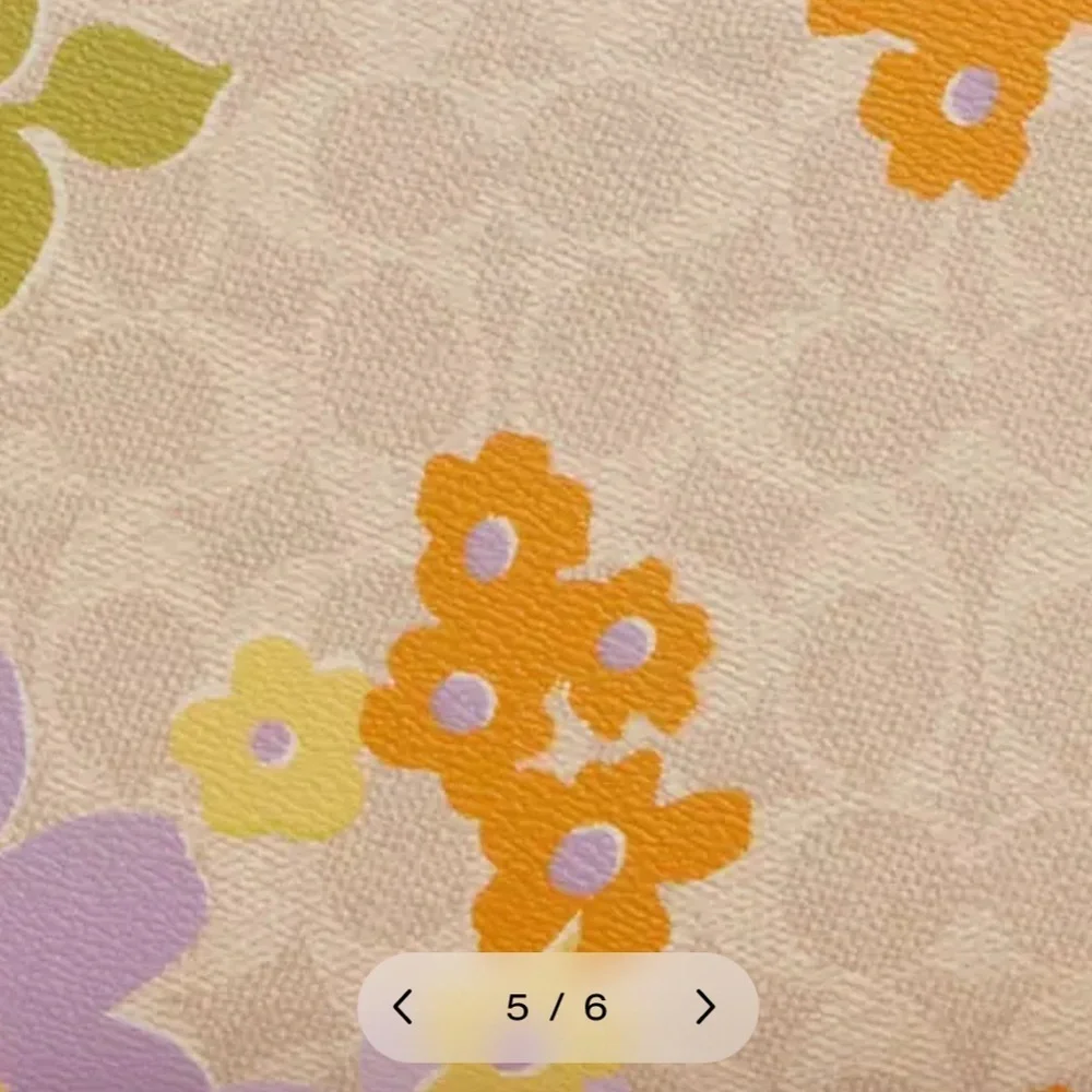 New Coach Floral Tote Bag City Tote Bag In Signature Canvas With Floral Print - Picture 3 of 12